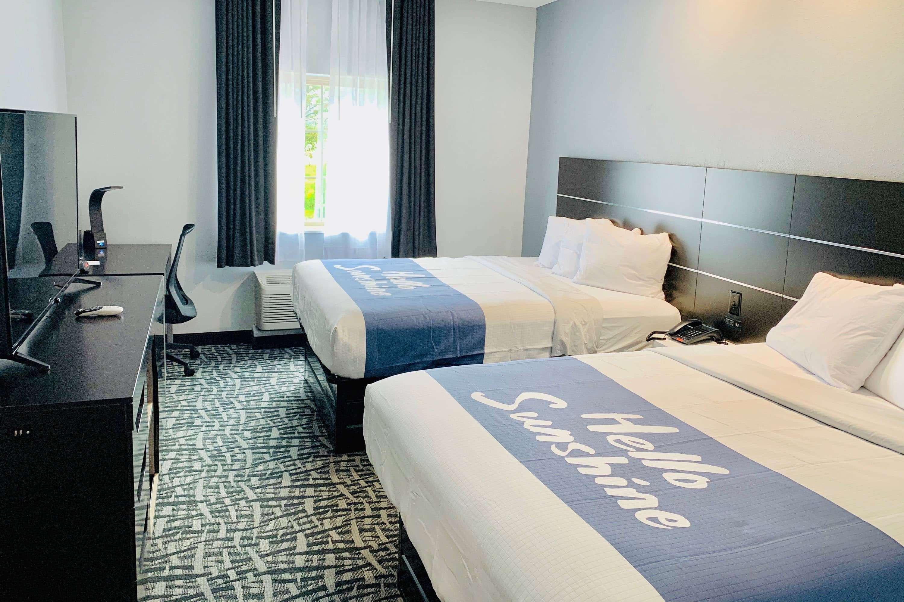 Days Inn & Suites By Wyndham Horn Lake - Memphis Graceland Eksteriør bilde