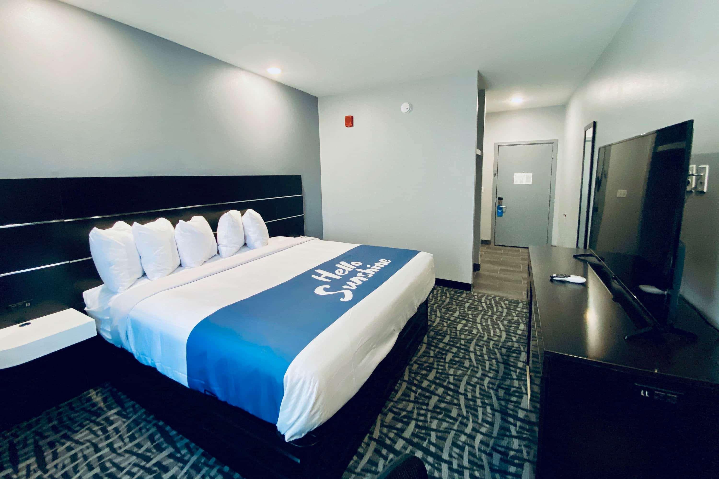 Days Inn & Suites By Wyndham Horn Lake - Memphis Graceland Eksteriør bilde