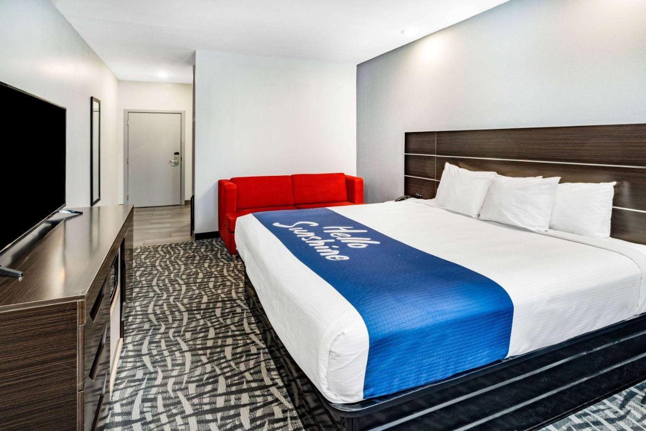 Days Inn & Suites By Wyndham Horn Lake - Memphis Graceland Eksteriør bilde