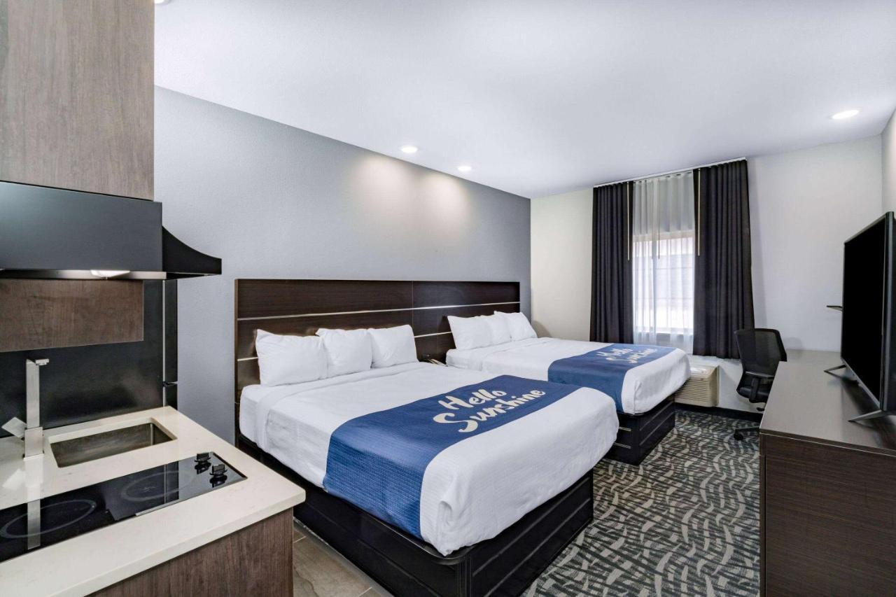 Days Inn & Suites By Wyndham Horn Lake - Memphis Graceland Eksteriør bilde